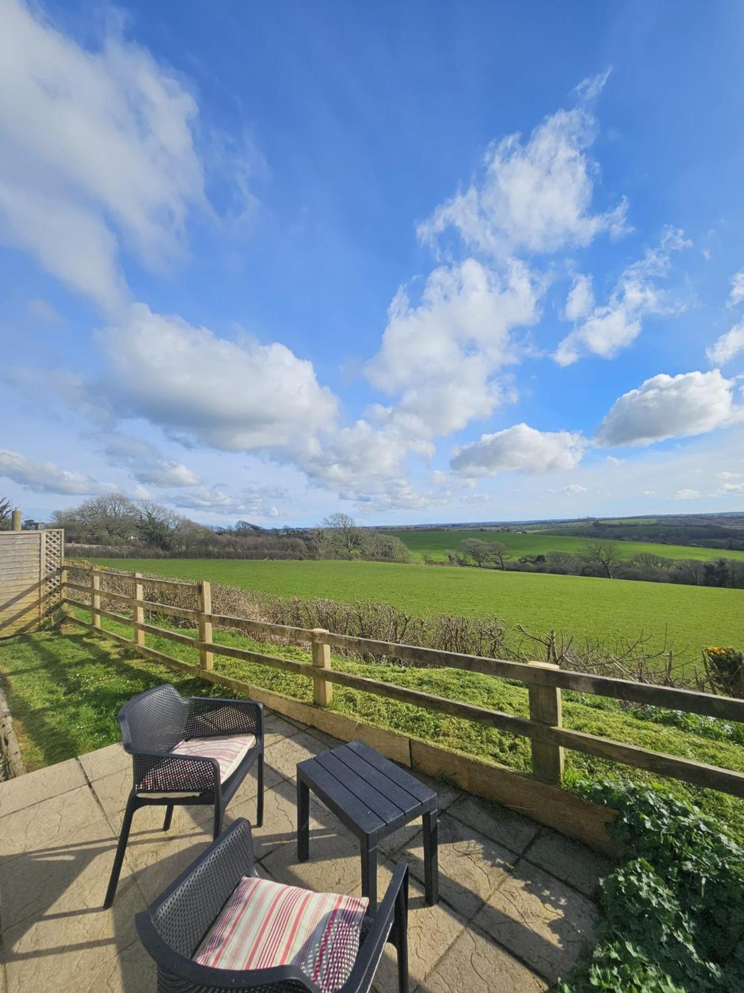 Meadow View Villa Haverfordwest Eksteriør billede